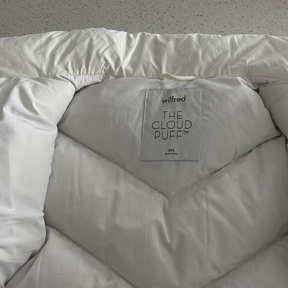 Aritzia Wilfred Cloud Puff Shorty Jacket in Matte Pearl White-2XS - Picture 4 of 6
